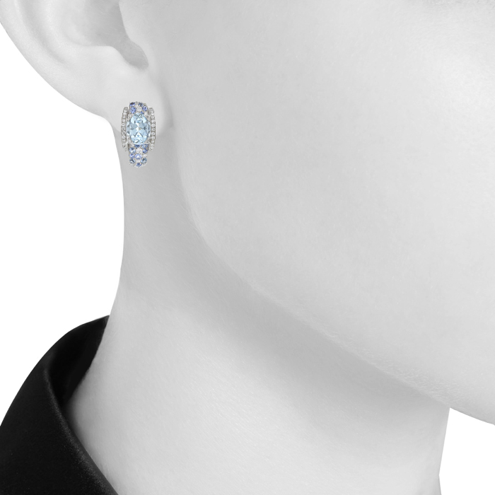 Paire de boucles d'oreilles Mauboussin Eternité élégance en or blanc, aigue-marine, saphirs et diamants