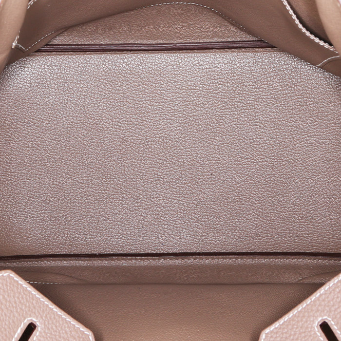Bolso de mano Hermes Birkin 35 cm en cuero togo marrón etoupe - Detail D2
