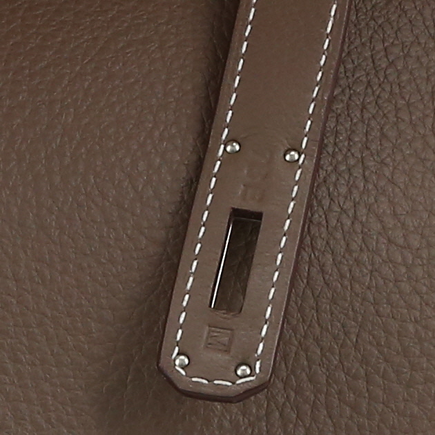 Hermès  Birkin 35 cm handbag  in etoupe leather taurillon clémence - Detail D4