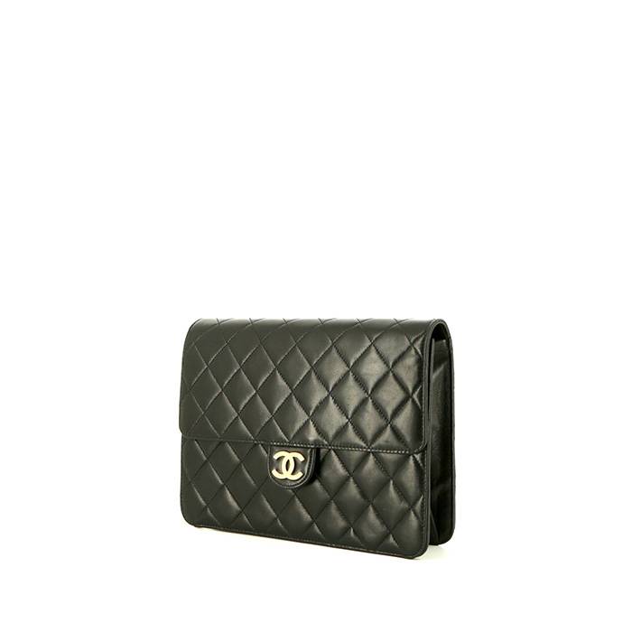 Chanel Bag in Black Quilted Leather