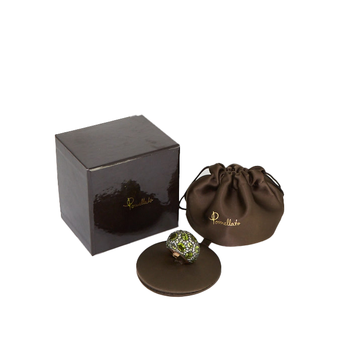 Sortija Pomellato Tabou modelo grande en oro rosa,  plata y peridotos - Detail D2