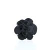 Chanel Camelia large model ring in onyx and white gold - 360 thumbnail
