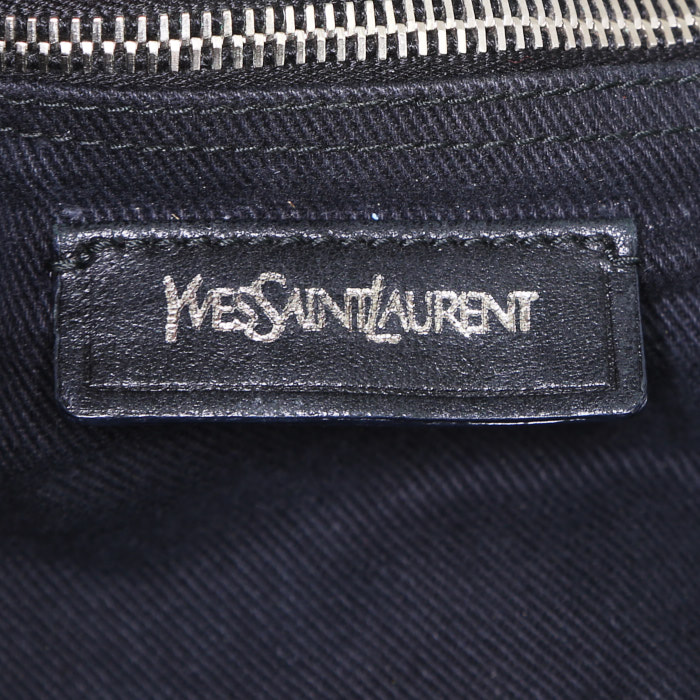 Bolso de mano Yves Saint Laurent Muse Two en cuero negro y lona negra - Detail D3