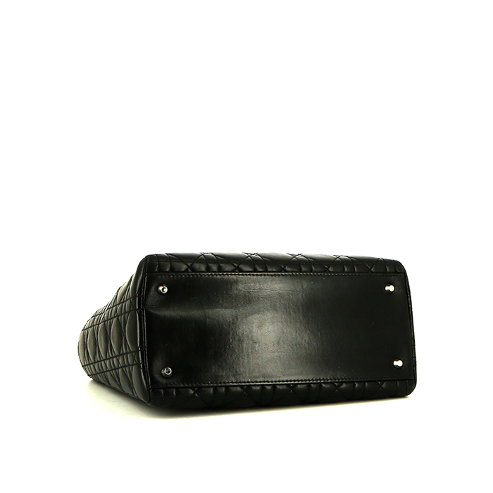 Dior Lady Dior medium model handbag in black leather cannage - Detail D5