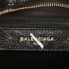 Bolso de mano Balenciaga Classic City en cuero negro - Detail D4 thumbnail