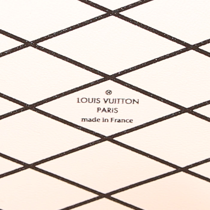 Baul Louis Vuitton Petite Malle en lona Monogram marrón - Detail D3