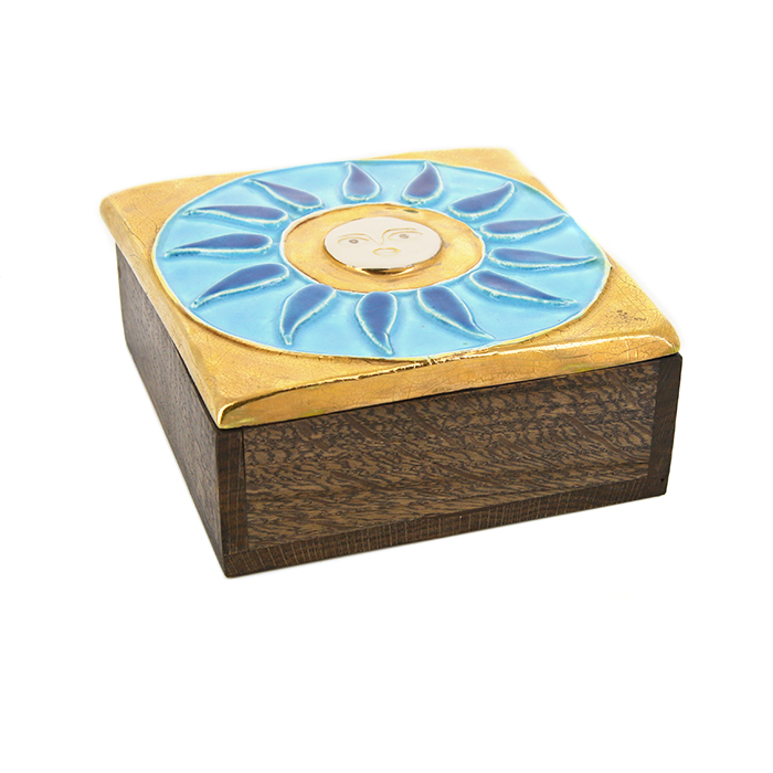 Mithé Espelt, "Lotus" chest, in embossed and glazed earthenware, crackled gold, oak base, from the 1955/60's - Detail D1