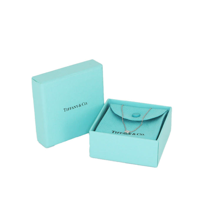 Collier Tiffany & Co en platine et diamants - Detail D2