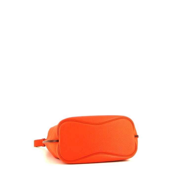 Sac Hermès So Kelly en cuir togo orange - Detail D4