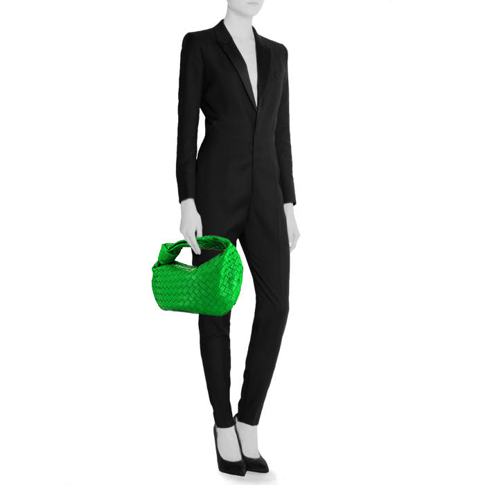 Bolso zurrón Bottega Veneta Teen Jodie en cuero intrecciato verde - Detail D1