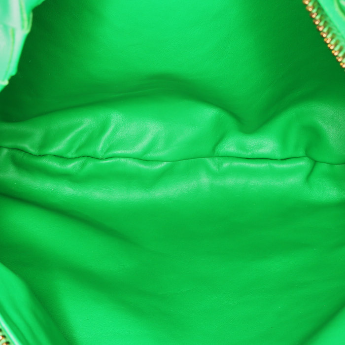 Bolso zurrón Bottega Veneta Teen Jodie en cuero intrecciato verde - Detail D2