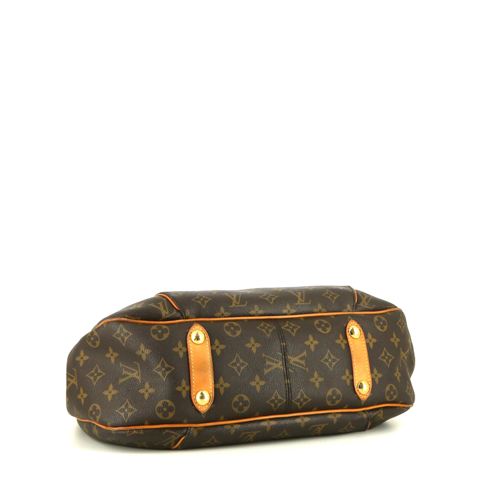 Louis Vuitton Galliera handbag in brown monogram canvas and natural leather - Detail D4