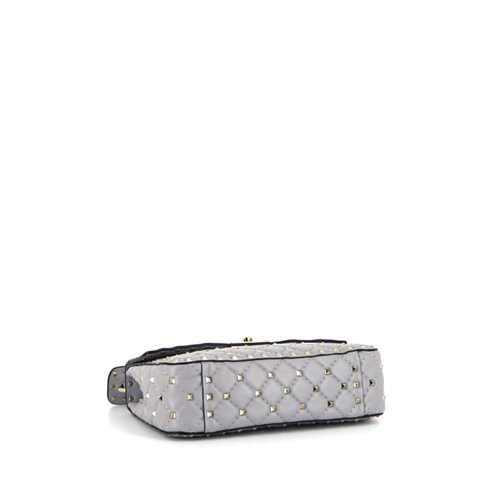 Borsa a tracolla Valentino Garavani Rockstud Spike in pelle trapuntata blu cadetto con decoro di borchie - Detail D5