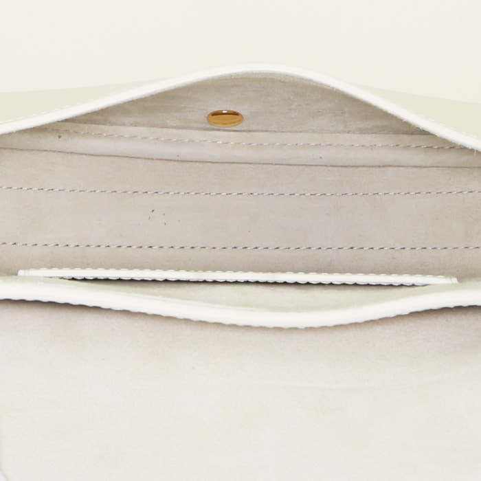 Dior Bobby East-West shoulder bag in off-white leather - Detail D2