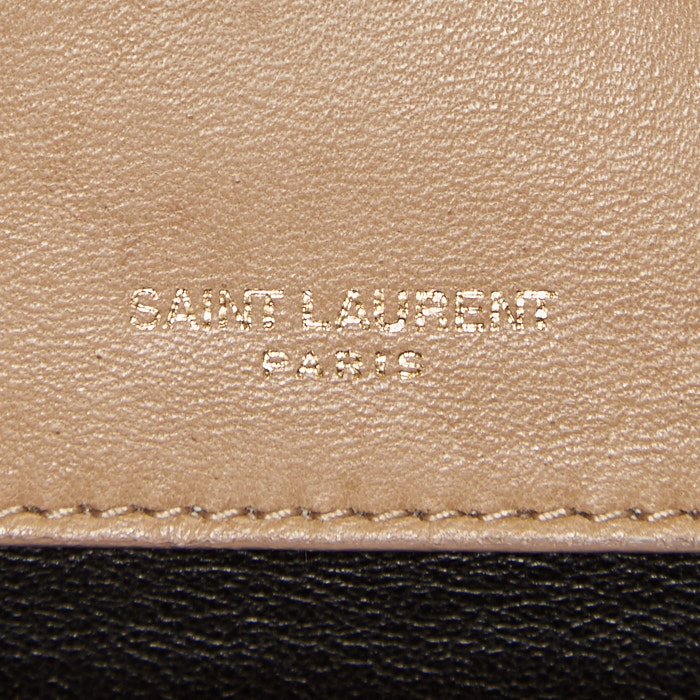Saint Laurent shoulder bag in beige leather - Detail D3