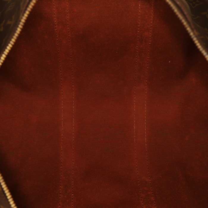 Bolsa de viaje Louis Vuitton Keepall 45 en lona Monogram marrón y cuero natural - Detail D2