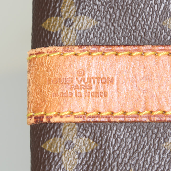 Borsa da viaggio Louis Vuitton Keepall 60 cm in tela monogram marrone e pelle naturale - Detail D4