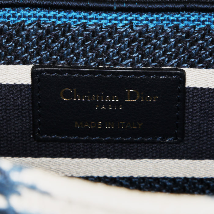 Bolso de mano Dior  Lady D-Light en lona azul - Detail D4