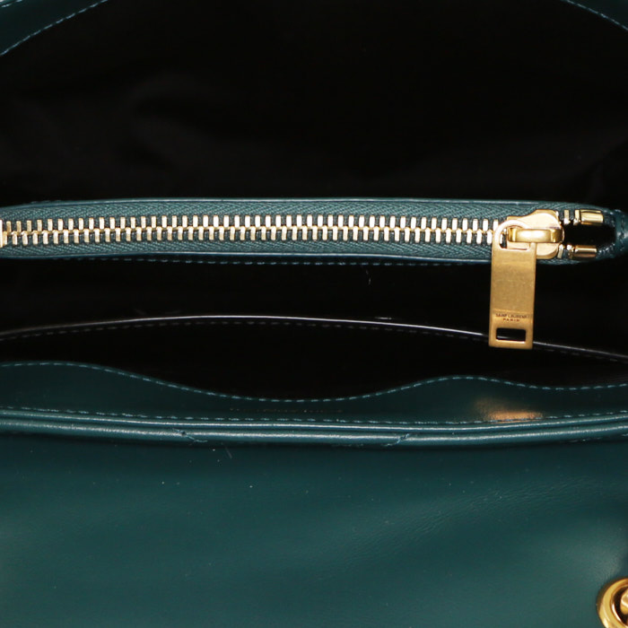 Saint Laurent Loulou small model shoulder bag in green chevron quilted leather - Detail D3