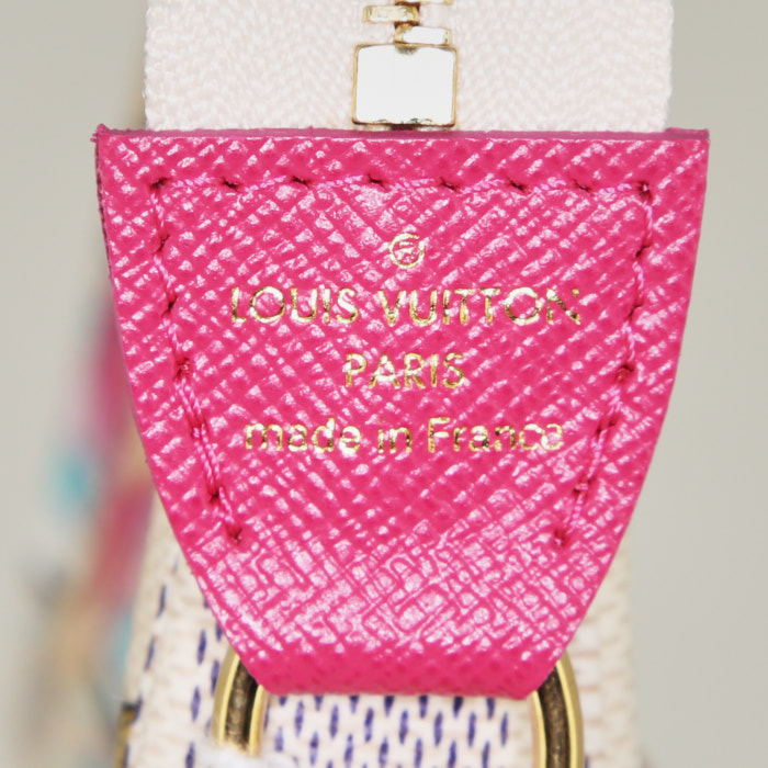 Louis Vuitton  Pochette accessoires pouch  in azur damier canvas  and pink leather - Detail D3