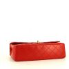 Chanel Vintage handbag in red quilted leather - Detail D4 thumbnail
