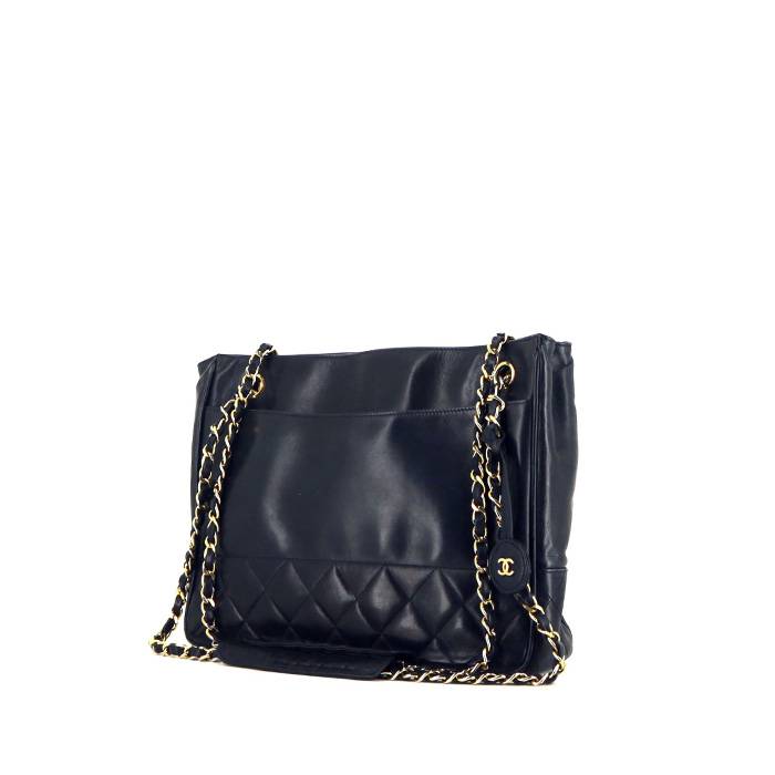 Chanel Vintage Midnight Blue Lambskin Pochette Chain Shoulder Bag