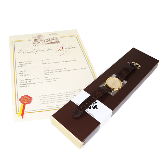 Patek Philippe Calatrava  in yellow gold Ref: Patek Philippe - 5096  Circa 1997 - Detail D3