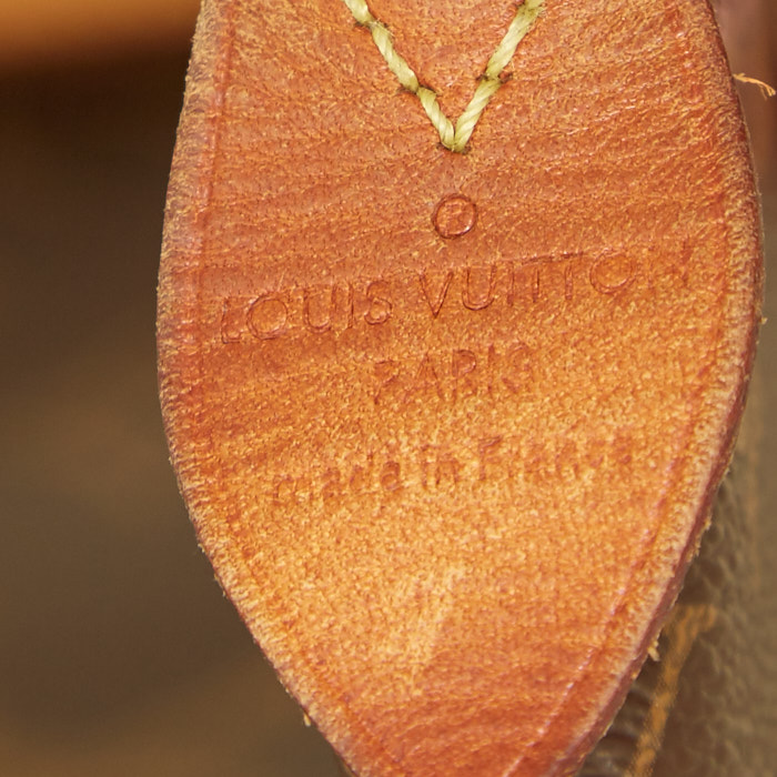 Borsa a spalla Louis Vuitton Totally in tela monogram marrone e pelle naturale - Detail D3