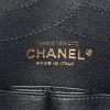 Chanel 2.55 shoulder bag in blue quilted grained leather - Detail D4 thumbnail