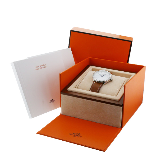 Hermes Arceau watch in stainless steel Ref:  AR5.510 Circa  2017 - Detail D2