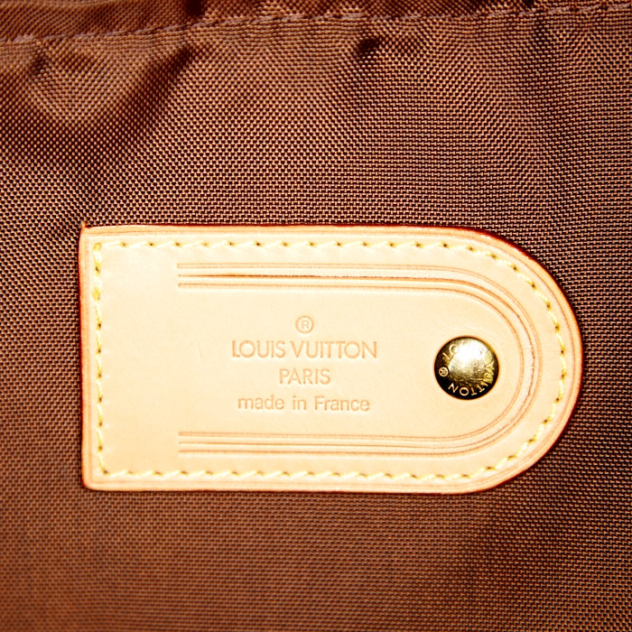 Louis Vuitton  Pegase soft suitcase  in brown monogram canvas  and natural leather - Detail D3