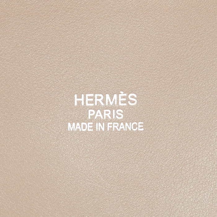 Hermes Bolide - Travel Bag travel bag in grey Swift leather - Detail D3