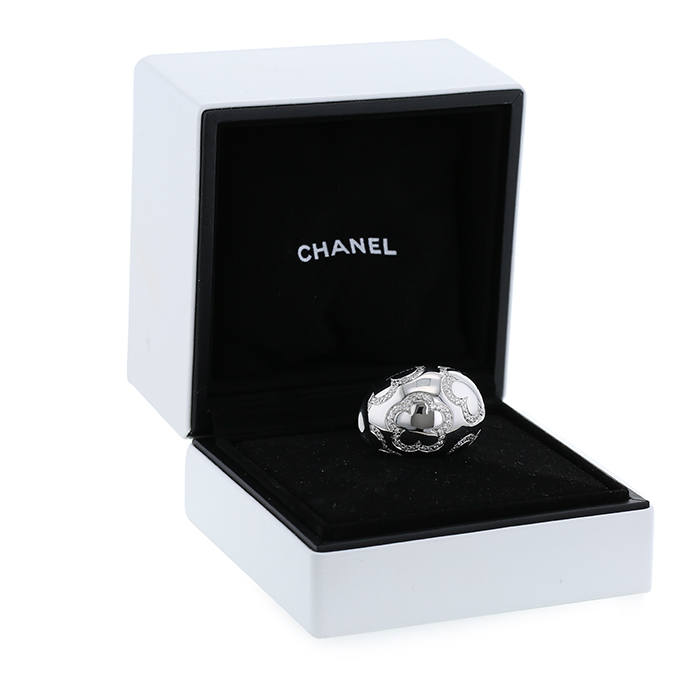Chanel Camelia ring in white gold and diamonds - Detail D2