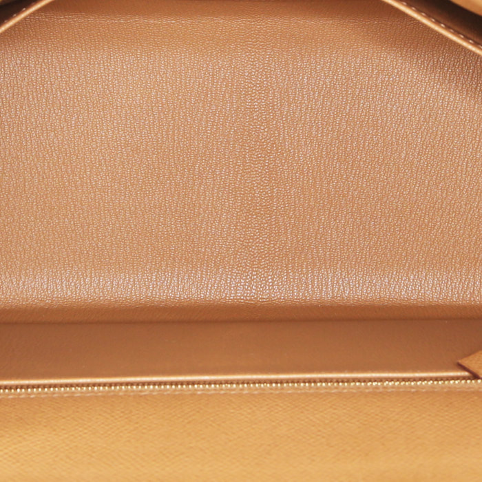 Bolso de mano Hermès Kelly 28 cm en cuero epsom Biscuit - Detail D3