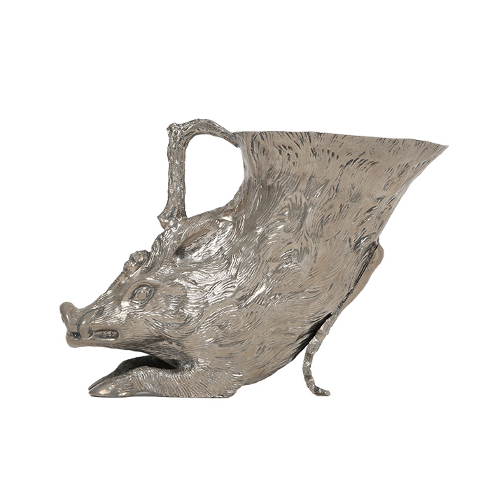 Gabriella Crespi, timbale rython "Sanglier", pour Christian Dior Maison, en métal argenté ciselé, signé, des années 1970 - Detail D1