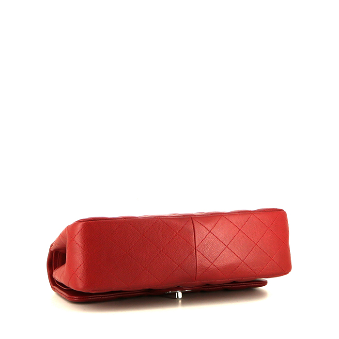 Chanel  Timeless Jumbo shoulder bag  in red quilted grained leather - Detail D5