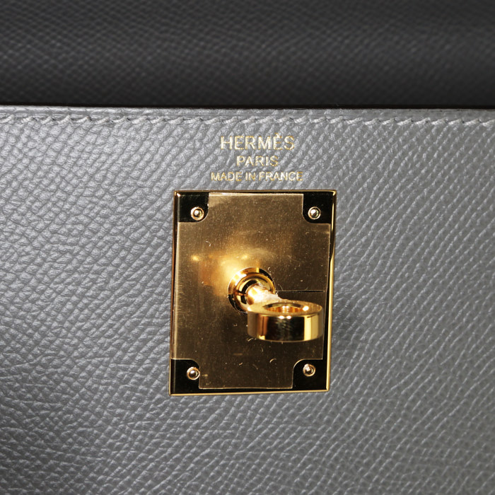 Sac à main Hermès Kelly 28 cm en cuir epsom gris Meyer - Detail D4
