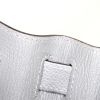 Sac à main Hermès Kelly 28 cm en cuir epsom gris Meyer - Detail D5 thumbnail