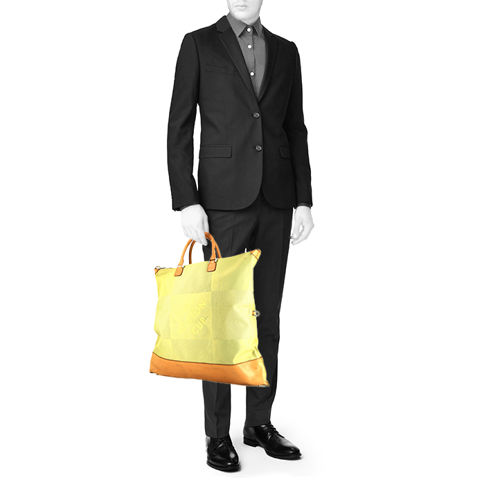 Louis Vuitton America's Cup travel bag in yellow damier canvas and natural leather - Detail D1