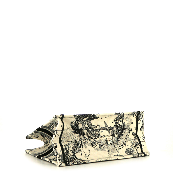 Dior Book Tote shopping bag  in black and white printed canvas - Detail D4