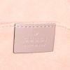 Bolso bandolera Gucci GG Marmont Camera talla S en cuero acolchado con motivos de espigas color rosa claro - Detail D3 thumbnail