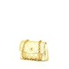 Bolso de mano Chanel Vintage en cuero acolchado dorado - 00pp thumbnail