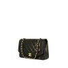 Bolso bandolera Chanel Vintage Diana en cuero acolchado negro - 00pp thumbnail