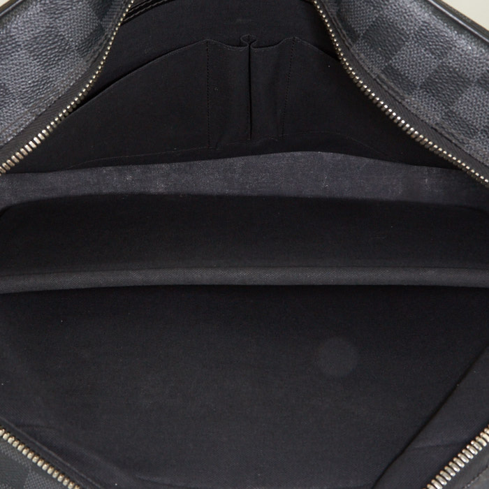 Porta-documentos Louis Vuitton Porte documents Voyage en lona a cuadros negra y cuero negro - Detail D3