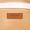 Prada Galleria handbag in gold leather - Detail D4 thumbnail