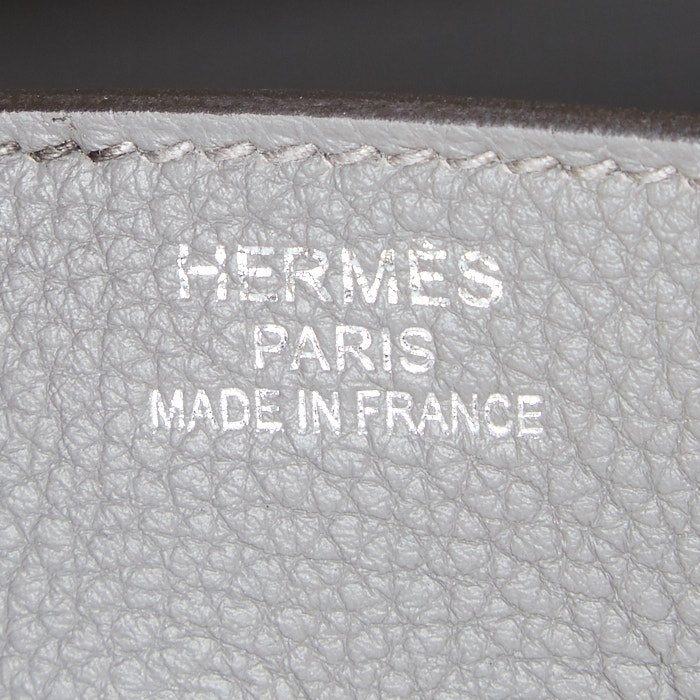 Bolso de mano Hermes Birkin 35 cm en cuero togo gris estaño - Detail D3