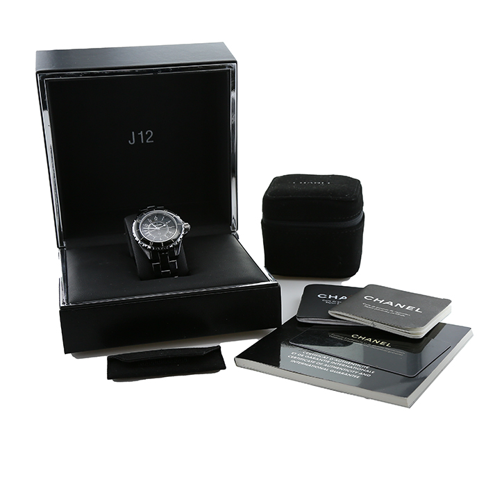 Chanel J12 watch in black ceramic Ref:  H0682 Circa  2006 - Detail D2