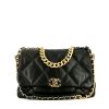Chanel 19 maxi shoulder bag in black quilted leather - 360 thumbnail