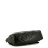 Chanel 19 maxi shoulder bag in black quilted leather - Detail D5 thumbnail