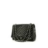 Bolso de mano Chanel Timeless Maxi Jumbo en charol negro - 00pp thumbnail